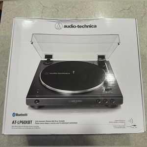 Audio Technica AT-LP60XBT Bluetooth Stereo Turntable